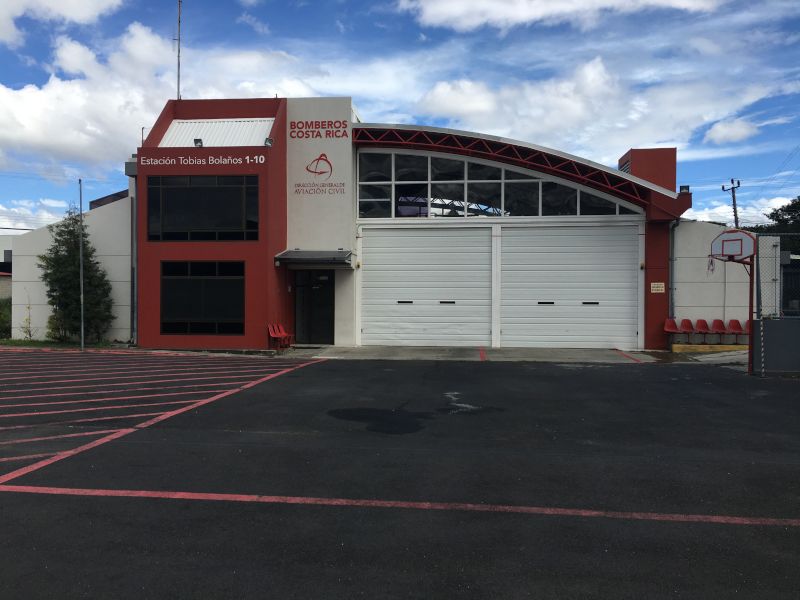 AEROPUERTO TOBIAS BOLAÑOS